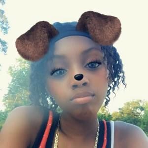 Meet your Posher, Allana